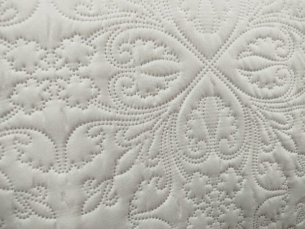 Colcha blanca cama 135 - Imagen 2