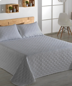 COLCHA BOUTI VERANO POMPONES BLANCO O GRIS