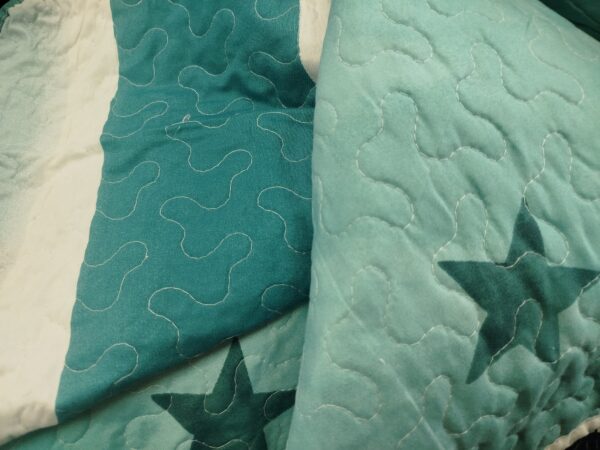 COLCHA VERANO ESTRELLAS AZUL REVERSIBLE - Imagen 2