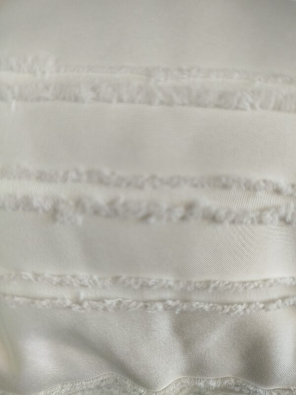 COLCHA BOUTI LISA BLANCA  DETALLES EN RELIEVE 150 - Imagen 2