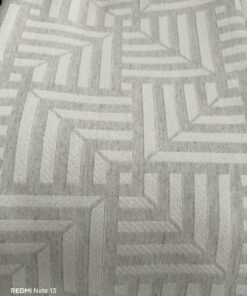 Mantel tapete de chenilla 110x160 cuadrados gris blanco