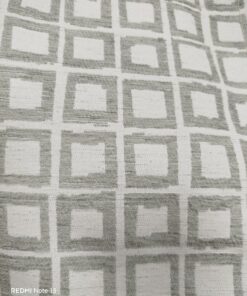 Mantel tapete de chenilla 110x160 cuadro gris claro