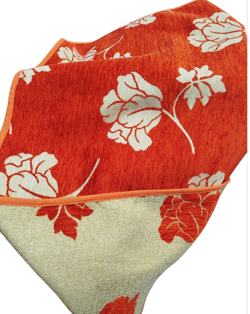 Mantel tapete de chenilla 110x160 claveles naranja reversible