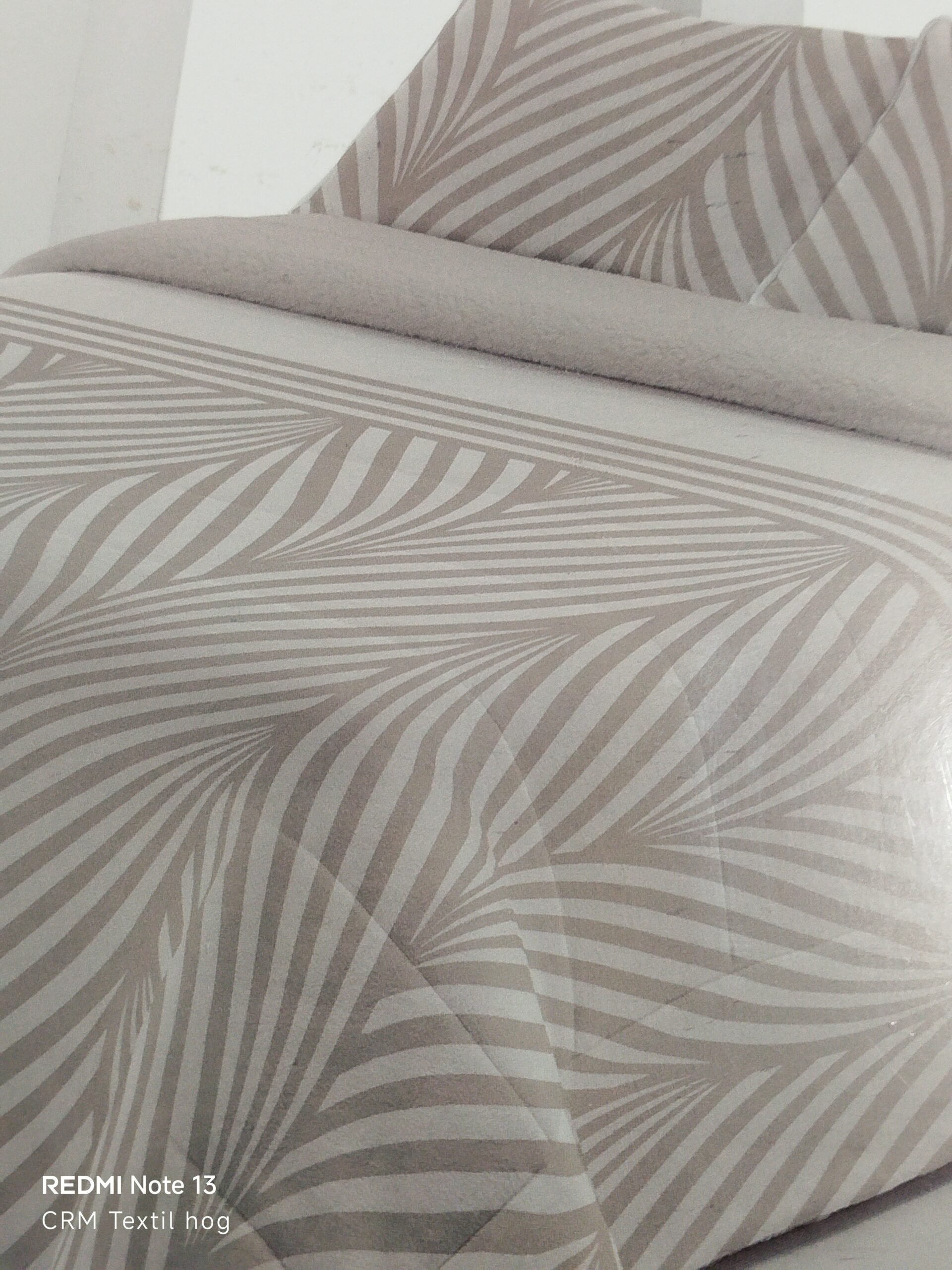 Edredón sherpa cama 180 beig